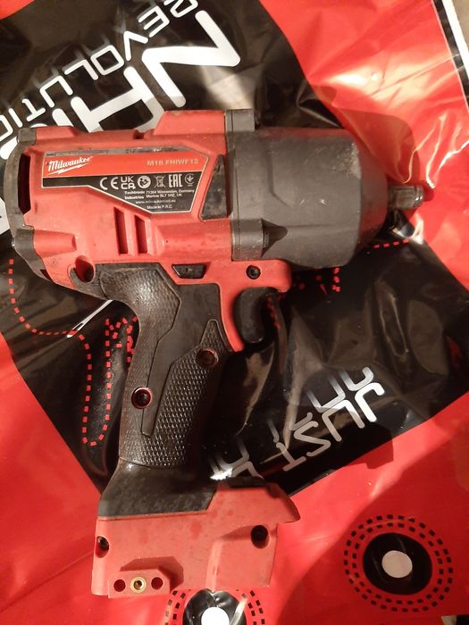 Milwaukee împac fhiwf12 ca nou