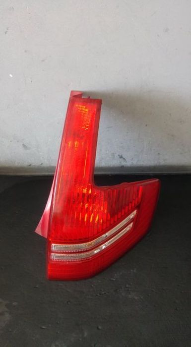 Stop tripla lampa dreapta aripa citroen c4 lc 9655863980