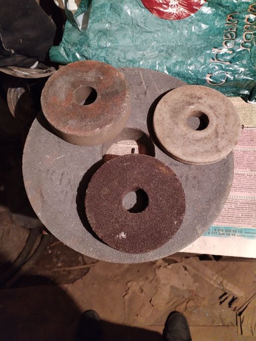 Инструмент токарный.