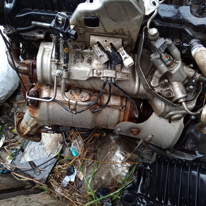Двигатель Тойота дизель 2.8