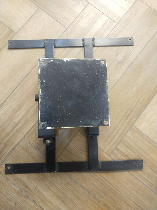 Кранштейн для телевизора