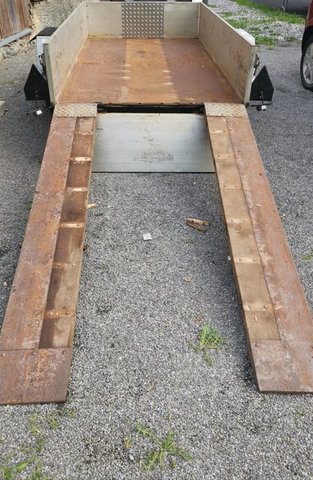 Remorca HEINEMANN - 1300 kg