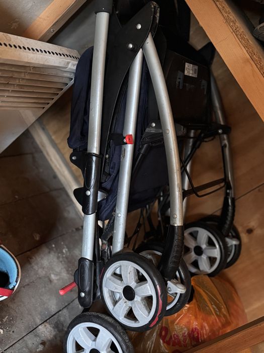 Коляска для детей пргулочная. . .