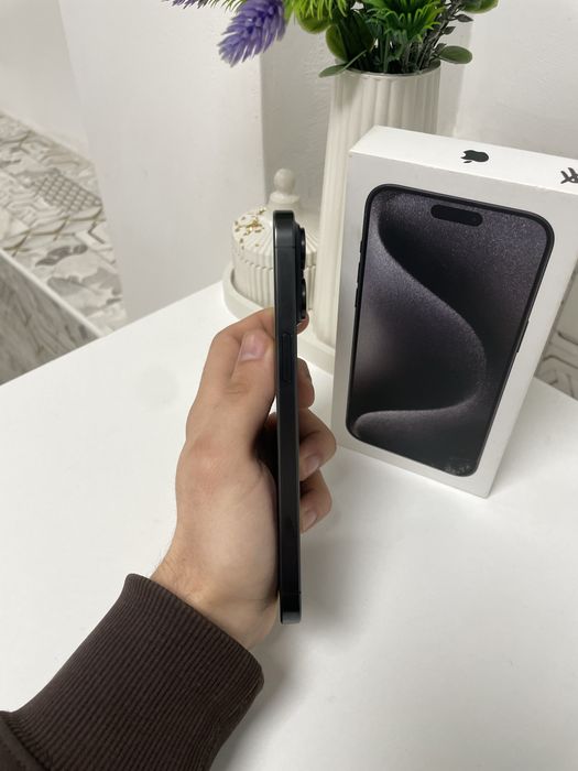 iPhone 15 pro max 256gb идеал