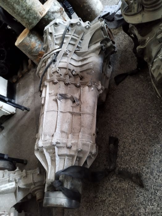 Автоматична скоростна кутия за Ауди Q5,А4,A5-3.0TDI