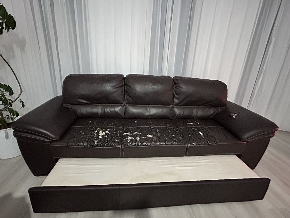 Set canapea +doua fotolii