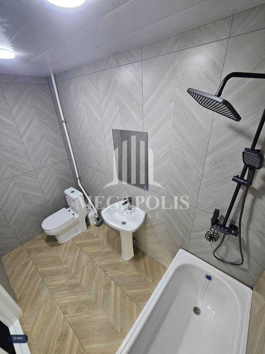 BUXORO, SHARQ 1 da 4x kvartira arzon narxda sotiladi.  №984