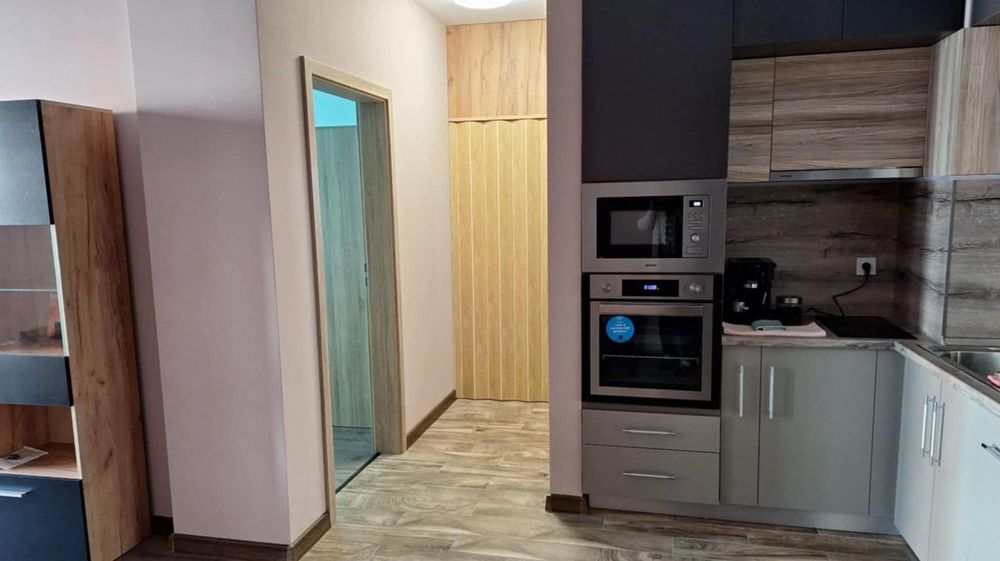 Дава се под наем Двустаен апартамент в София, Люлин 5 - 55 кв.м за 500 € - Снимка #1