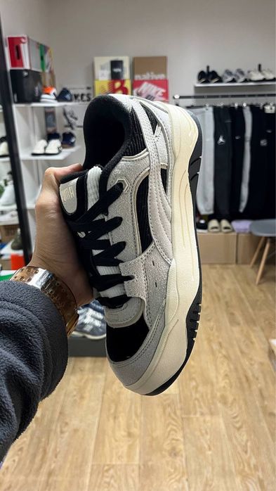 Puma 180