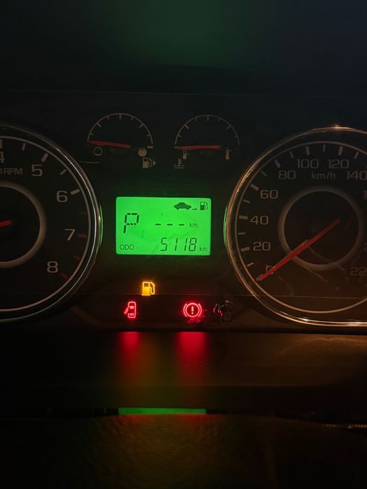 Gentra синяя, пробег 5200,люк