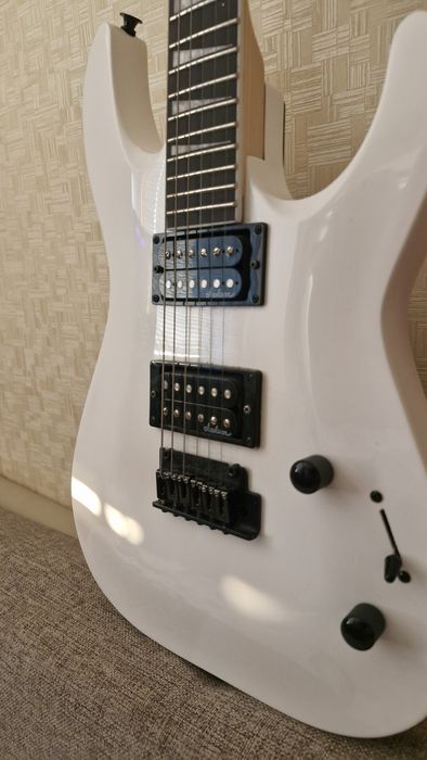 Электрогитара Jackson Js22