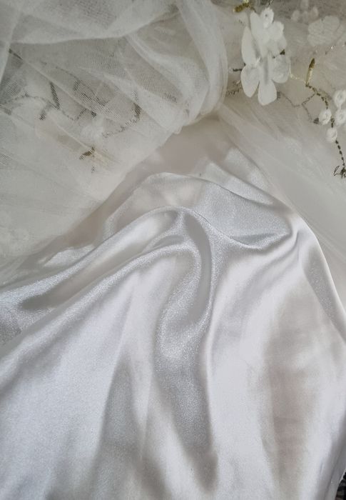 Нарядное  платье девочке