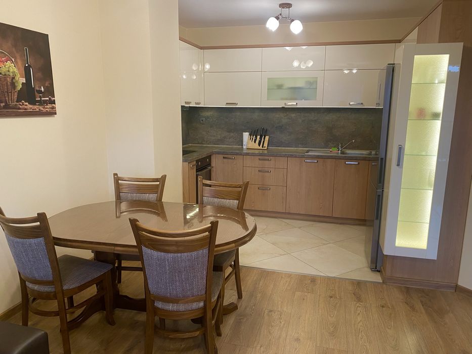 Двустаен в ж.к.Чайка, с интернет и кабелна, лукс обзаведен