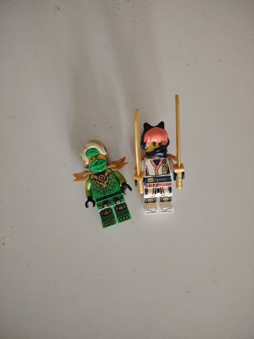 Ambele figurine lego Ninjago