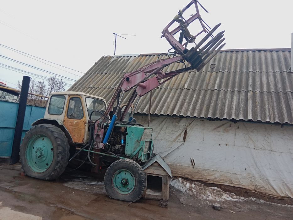 Продам сельхозтехника трактор