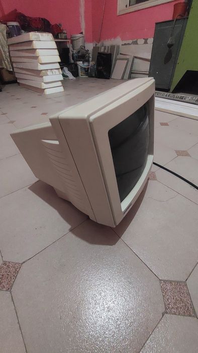 Monitor Korea Kompyuter