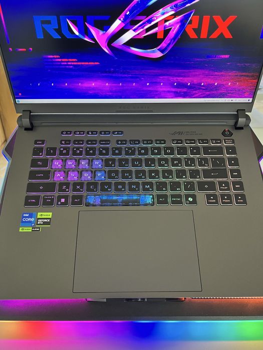 Мощный игровой ROG Strix G16