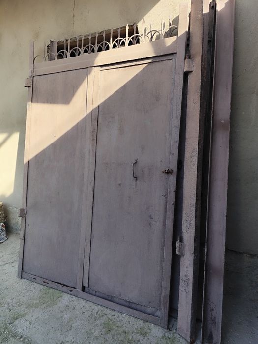 Железные ворота б/у