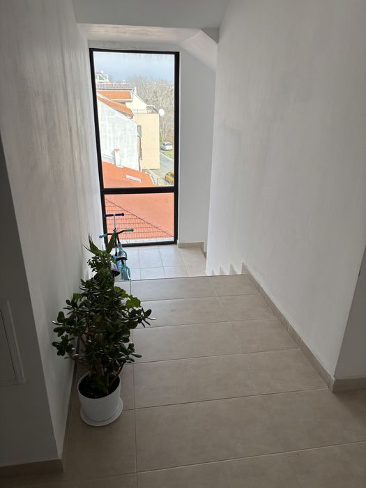 Продавам апартамент