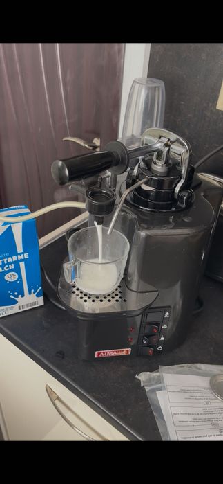 Кафемашина с хартиени дози и капучинатор Alma hi tech ITALY