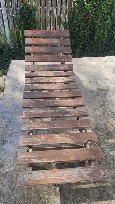 SEZLONG din lemn masiv