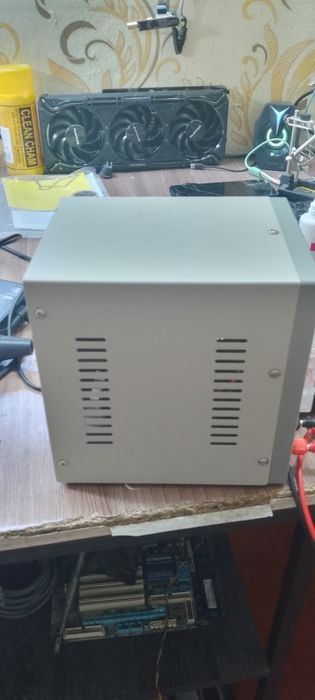 Лабораторный блок питания 0–15В 2А (трансформаторный)