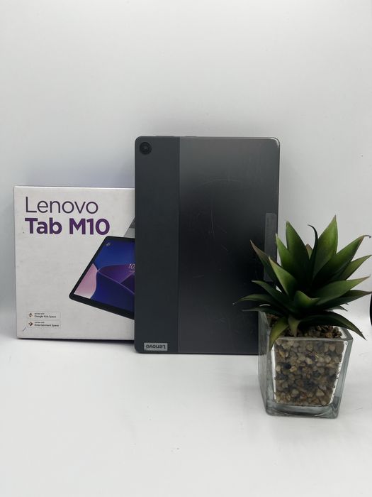 Lenovo Tab M10 / Black / 128 GB / Cutie + Incarcator