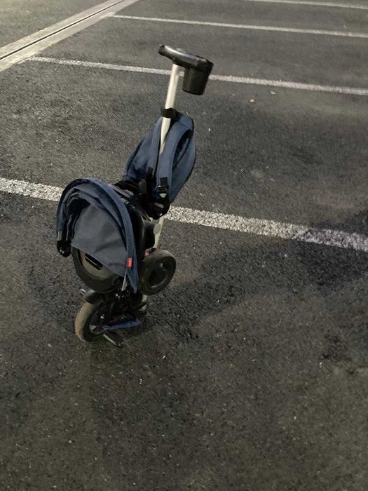 Tricicleta Coccole Pliabilă - Partenerul Perfect pentu micuti