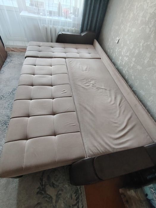 Продам Диван 3 метра, Б/У