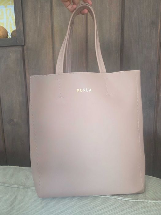 Чанта Furla LOLA M tote bag