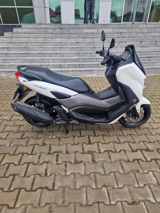 Yamaha nmax 125