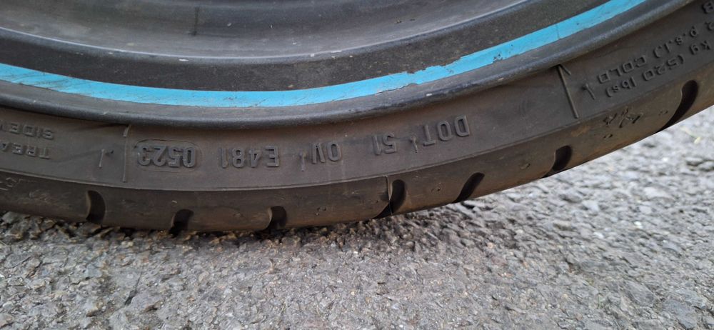 Kawasaki ZR-7 750 cm3