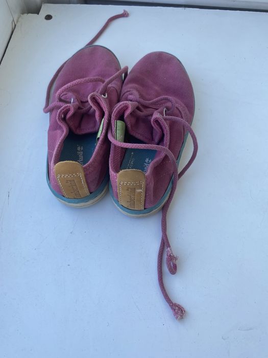 Продам кеды Тимбы