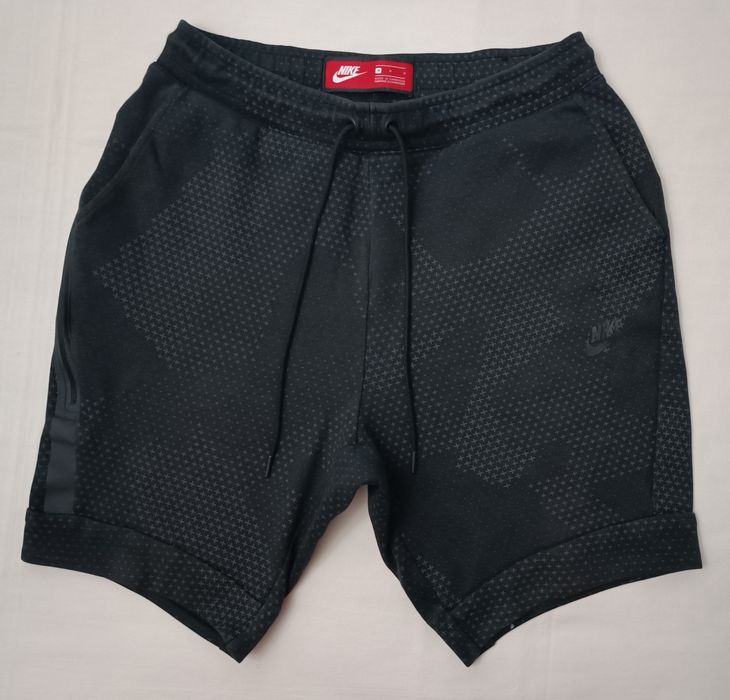 Nike Tech Fleece Shorts оригинални гащета M Найк памук спорт шорти