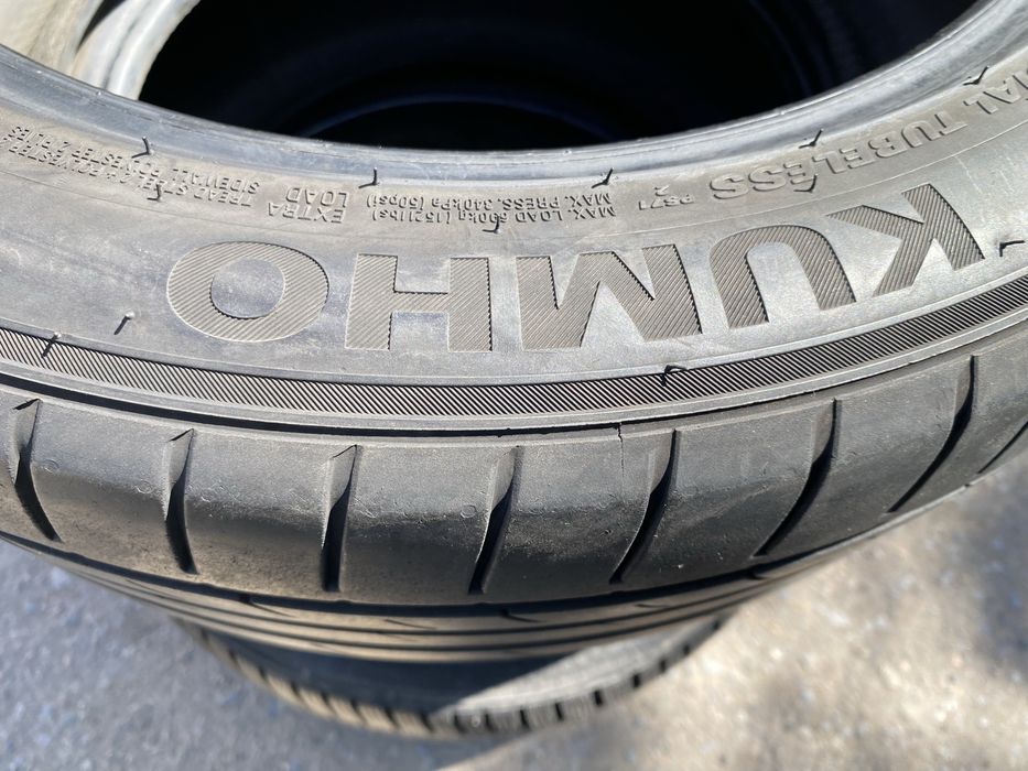Шины 215/50/17 пара бу кумхо