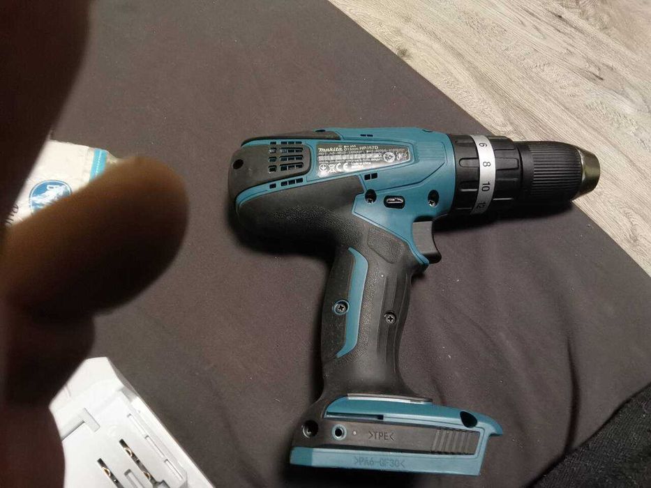 Продавам ВИНТОВЕРТ Makita HP457D 100% оригинален гаранция