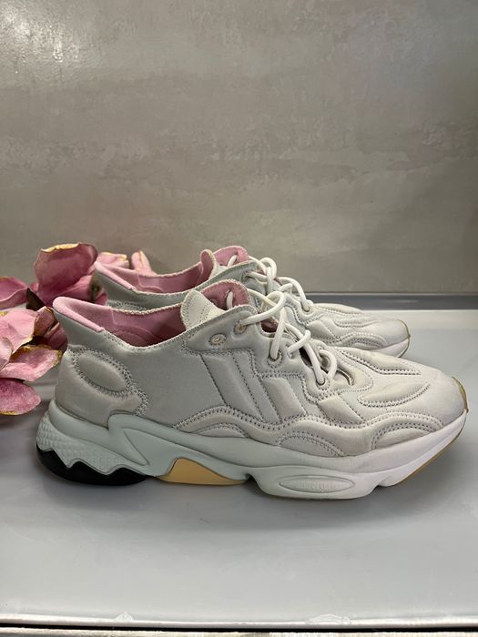 Adidas Ozweego Tech Дамски маратонки