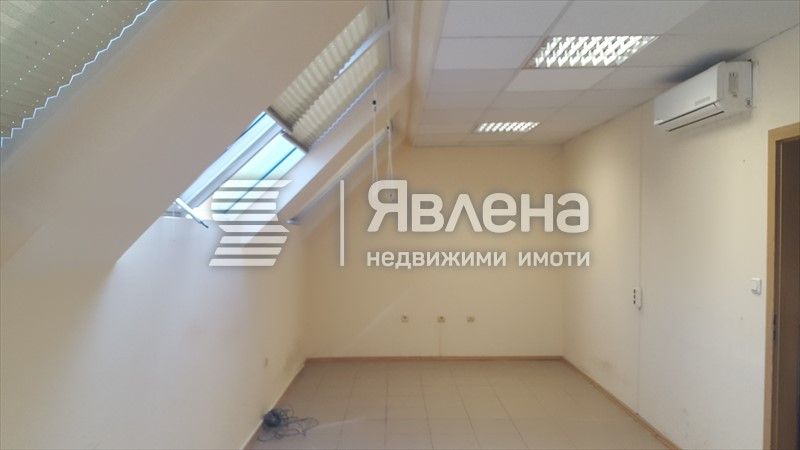 Дава се под наем Офис в Варна, Център - 260 кв.м за 2080 € - Снимка #5