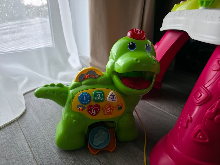 Vand lot Masuta interactiva Vtech si jucarie interactiva  Feed Me Dino