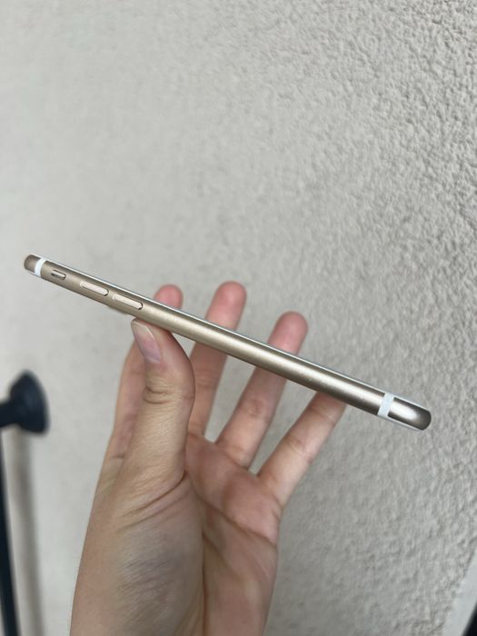 iPhone 7 | 32 GB | Gold