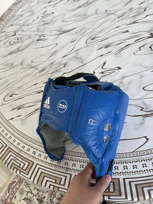 Боксерский шлем ADIDAS IBA
