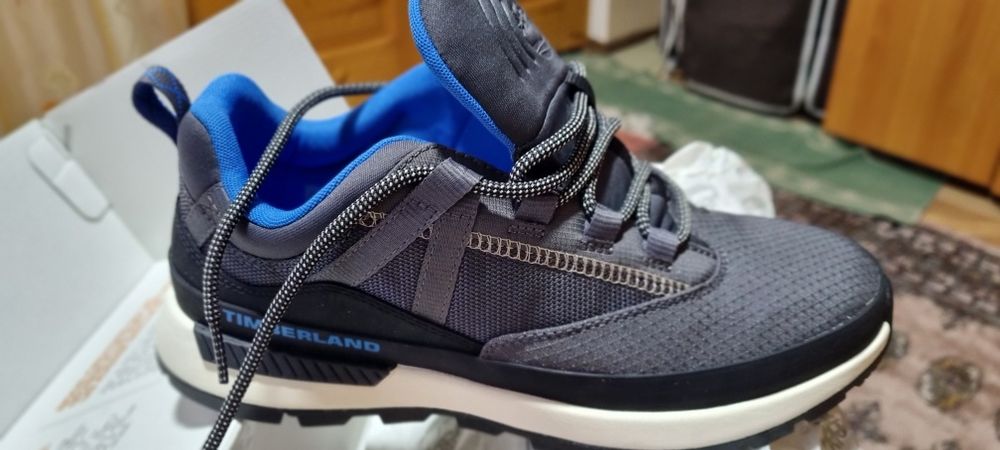 Adidași Timberland mărimea 42