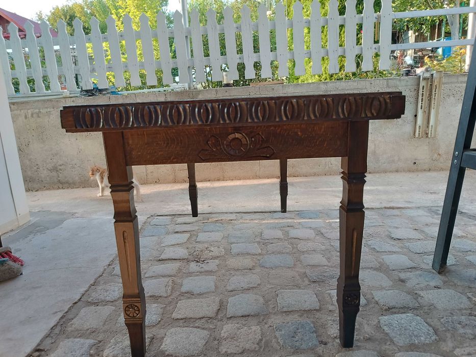 Маса 120 х 60 височина 60см.