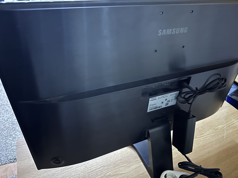 Monitor LED Samsung Gaming LU28E590DS 28 inch 4K