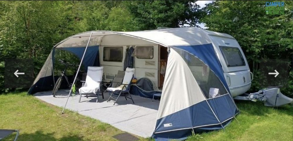 Rulota Knaus 550 2001, panouri, cort