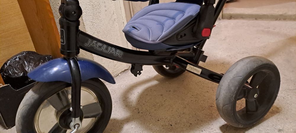 Триколка Lorelli Jaguar