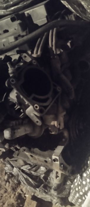 Двигатель Mazda 2.0 LF