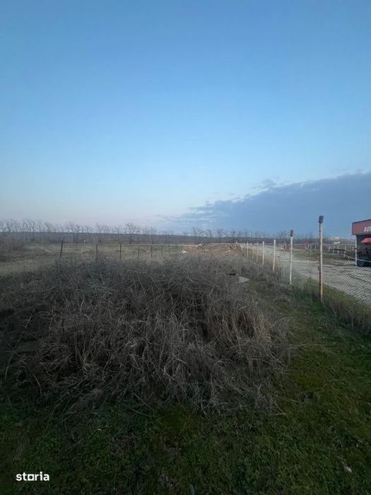 Casa la rosu P+1 cu proiect P+2, teren 500 mp – Bariera Valcii