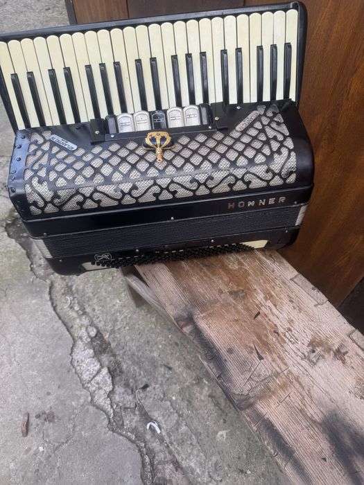Acordeon Hohner Verdi 3 cu 120 basi