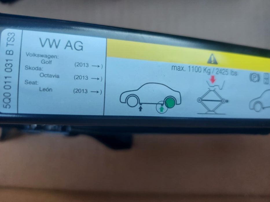 Продавам оригинални нови крикове за всички марки и модели автомобилиза